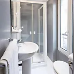 Hotel Modern